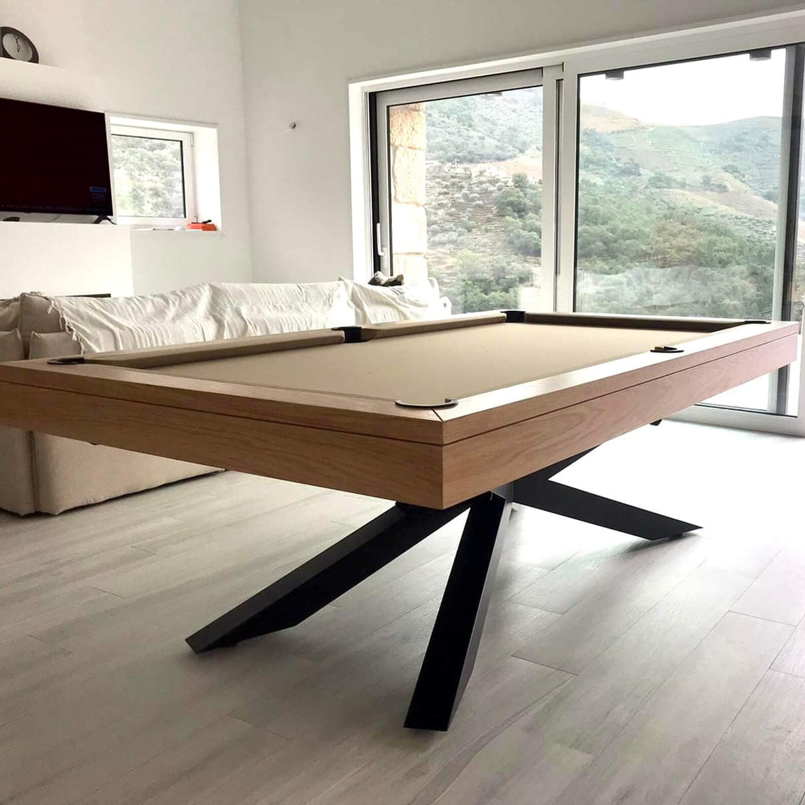 Cue-King Spider Pool Table (Fully Customisable)