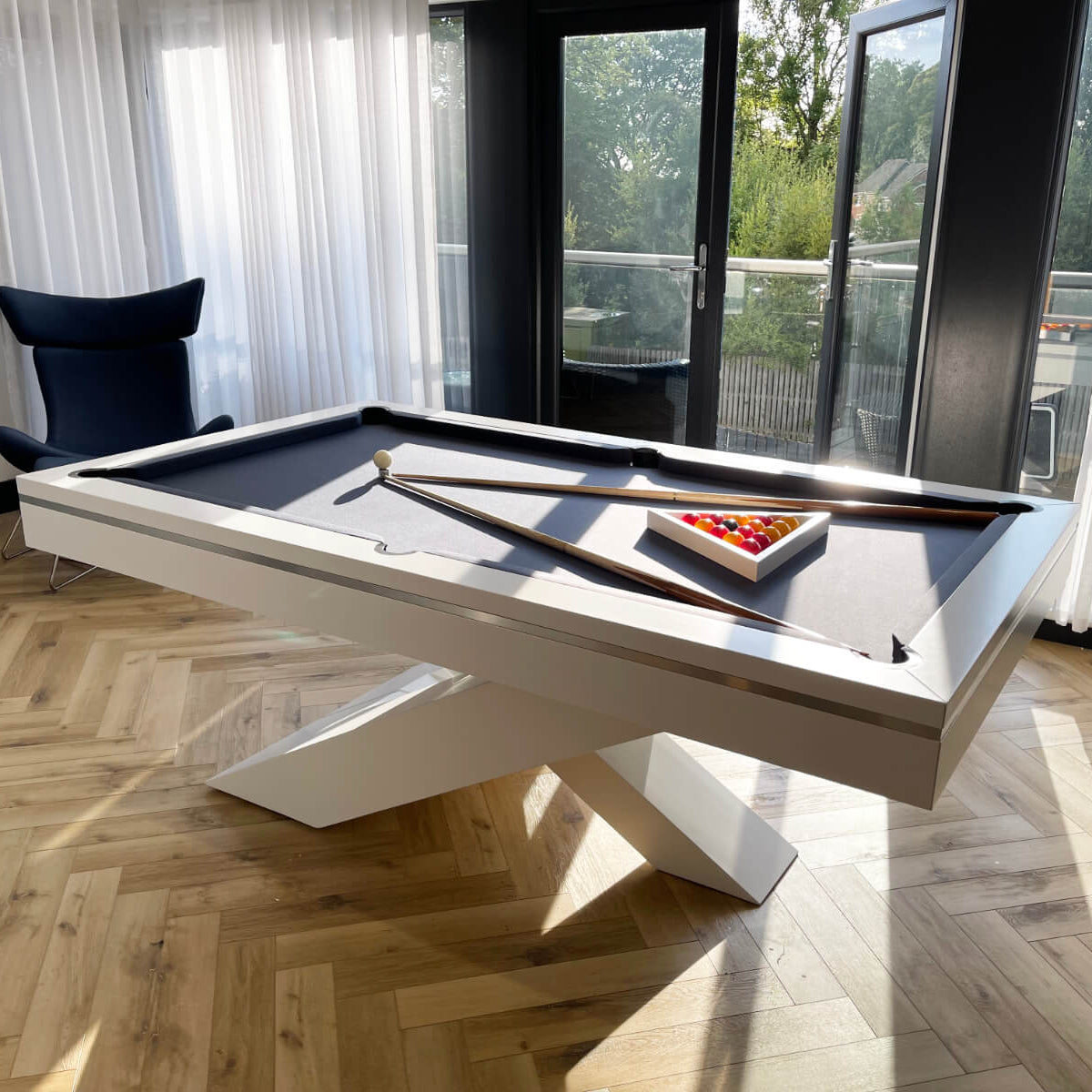 Cue-King Equilibrium Pool Table (Fully Customisable)
