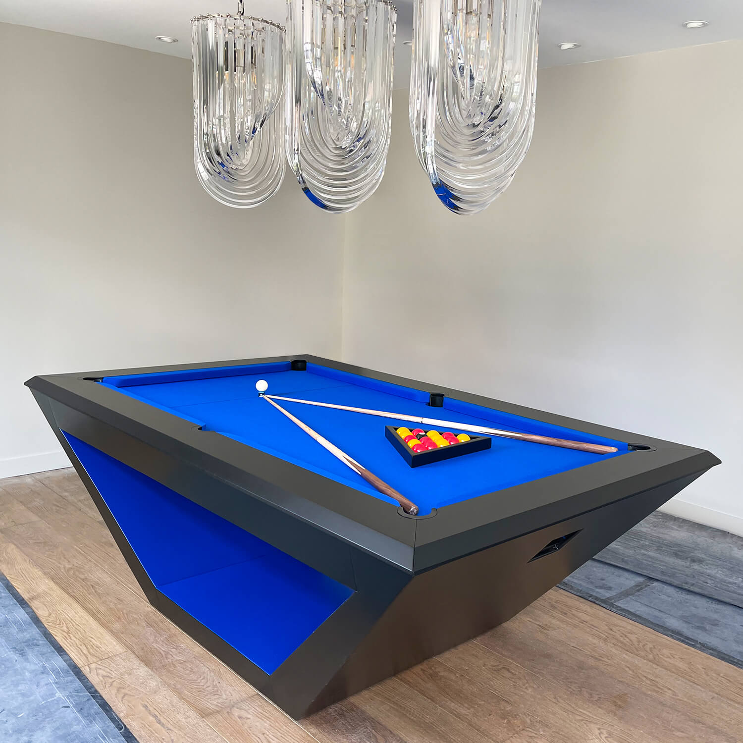Cue-King Rameses Pool Table (Fully Customisable)
