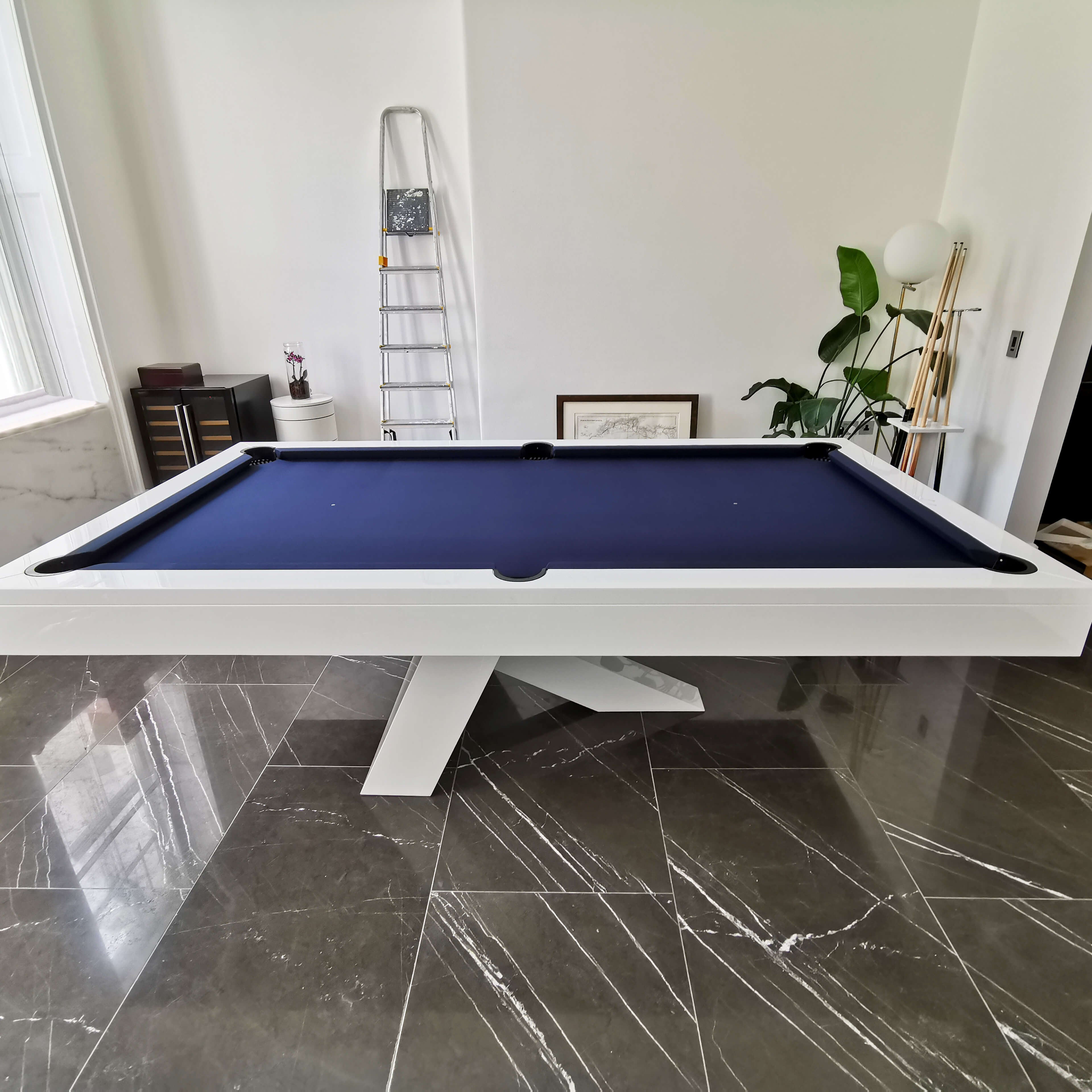 Cue-King Equilibrium Pool Table (Fully Customisable)